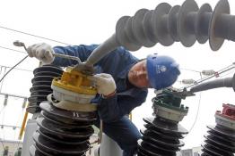 綜合檢修預(yù)試 確保迎峰度夏電網(wǎng)穩(wěn)定運(yùn)行