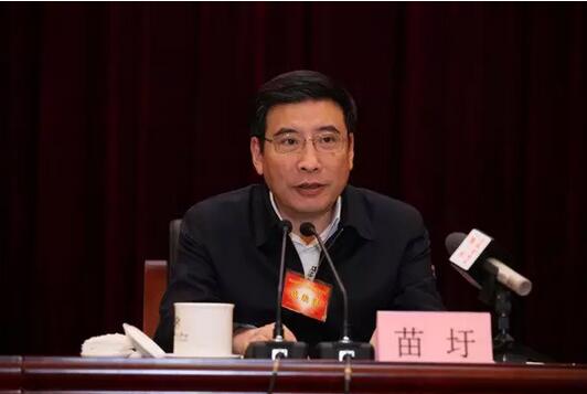 全國(guó)工業(yè)和信息化工作會(huì)議在京召開(kāi)，工信部明年重點(diǎn)抓好八個(gè)方面工作