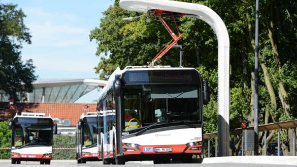 西門(mén)子全新充電技術(shù)在漢堡可用同一充電站為來(lái)自不同制造商的電動(dòng)巴士充電