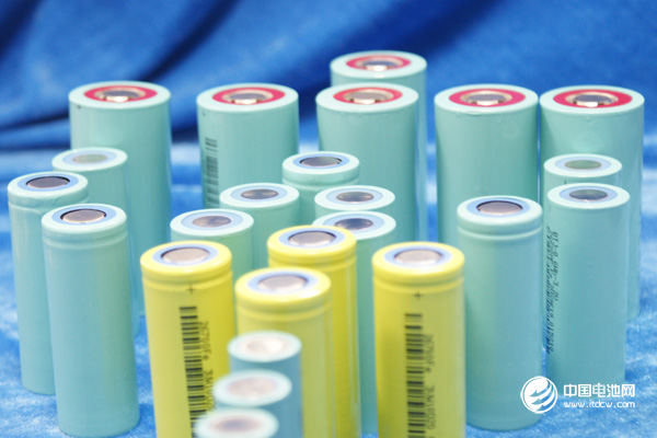 電池供應(yīng)商“配對”熱銷電車 動(dòng)力電池淘汰賽誰將勝出？