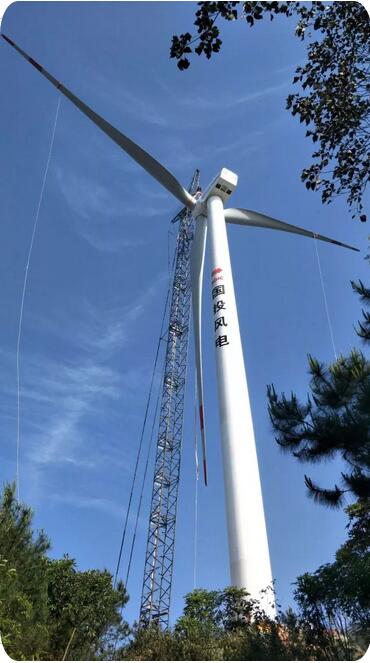 國投在桂第一個新能源項目首臺風(fēng)機(jī)樹立！