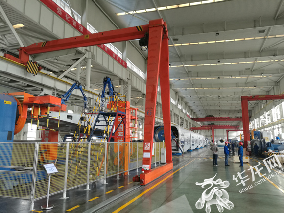 創(chuàng)新驅(qū)動引領(lǐng)海陸大數(shù)據(jù)三方向形成技術(shù)突破 打造重慶風(fēng)電產(chǎn)業(yè)基地