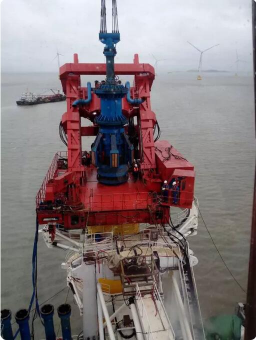 全球首創(chuàng)！振華重工3D技術(shù)攻克海上風(fēng)電施工難題