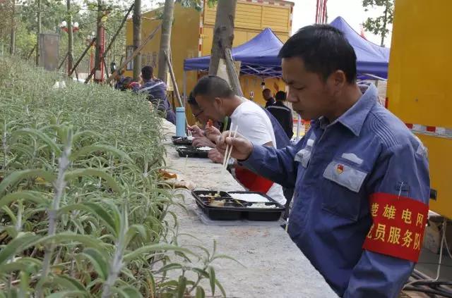 楚雄州慶，跟著小赫茲一起湊熱鬧！