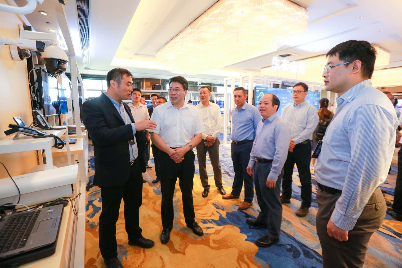 智慧城市、智慧醫(yī)療就在身邊 華為中國ICT生態(tài)之行2018帶你了解智慧鄭州