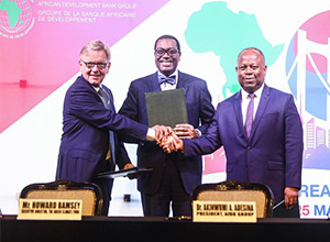 非洲開(kāi)發(fā)銀行為10吉瓦沙漠太陽(yáng)能項(xiàng)目簽約合作伙伴