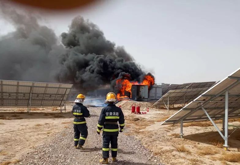 全國多起光伏火災：損失數(shù)億元 虧損能否找回？