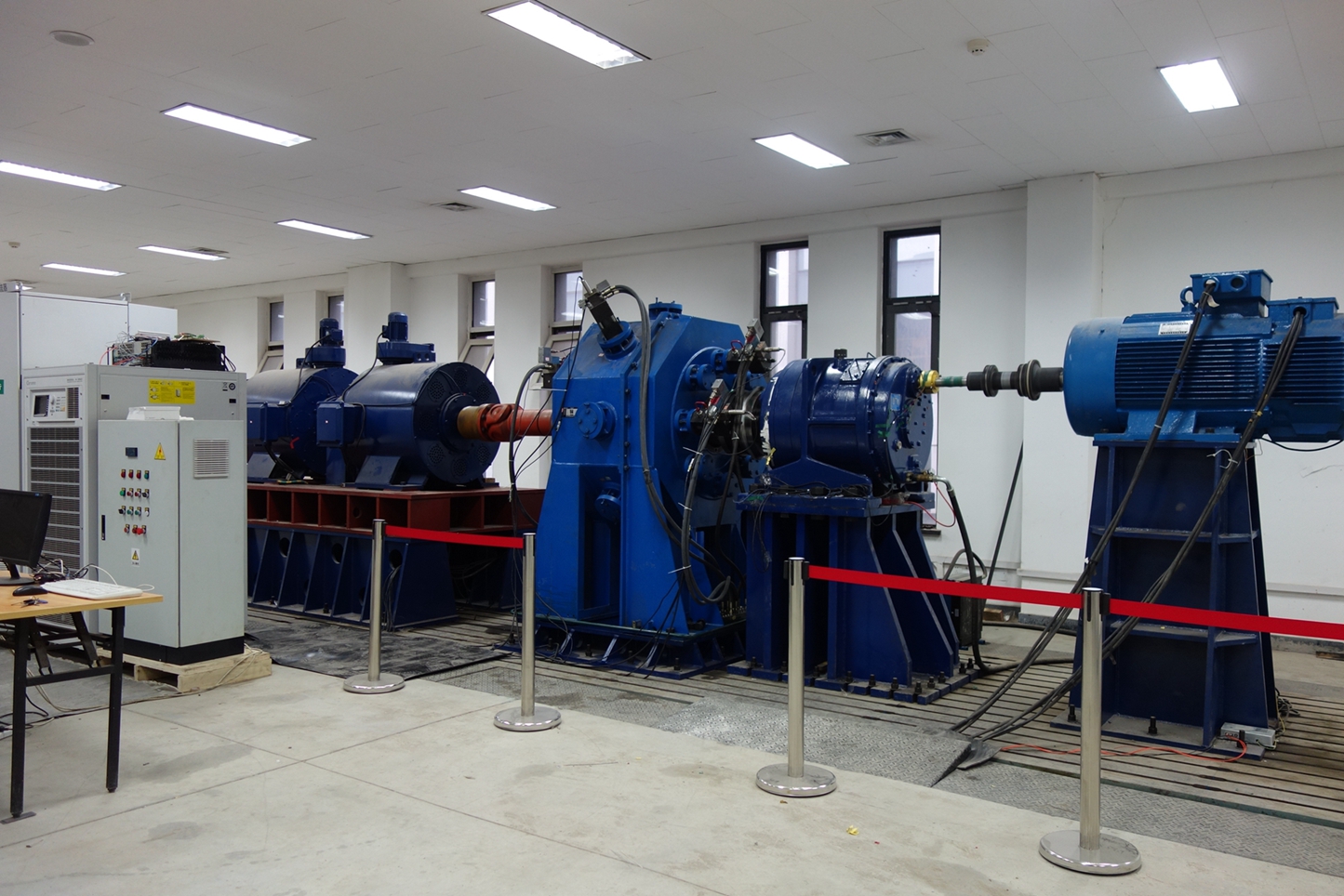 國家科技支撐計(jì)劃課題“大型風(fēng)電機(jī)組傳動(dòng)鏈測試技術(shù)研究”通過技術(shù)驗(yàn)收