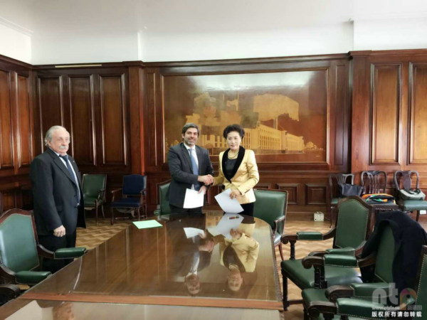 中國-阿根廷“小天使”風(fēng)電項目啟動