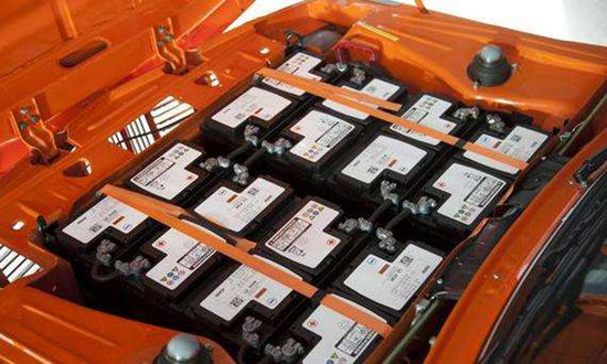 動(dòng)力電池報(bào)廢量呈翻倍式增長 回收正逐漸進(jìn)入實(shí)操階段