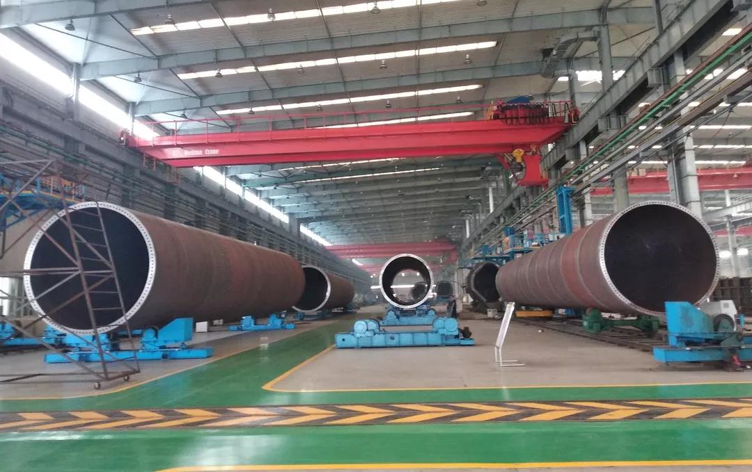 中水電四局酒泉新能源承建的華能?chē)鷪?chǎng)風(fēng)電項(xiàng)目基礎(chǔ)環(huán)開(kāi)工生產(chǎn)