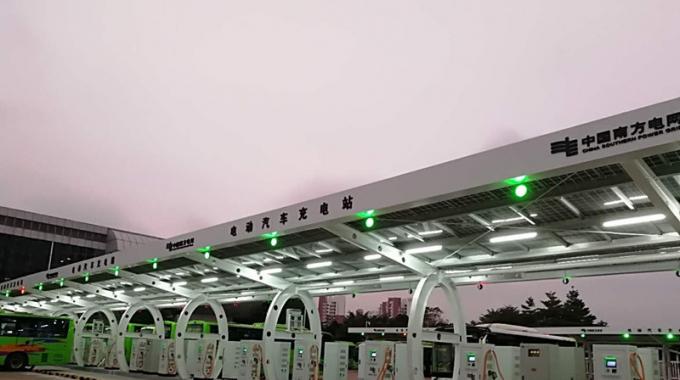 佛山供電局2017年在高明區(qū)客運站建設了100條充電樁