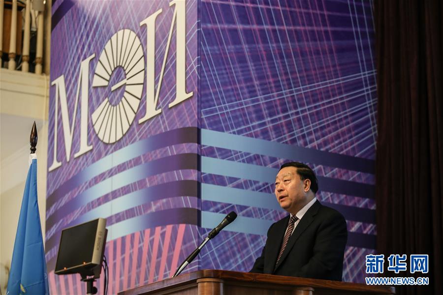 10月5日，在俄羅斯首都莫斯科，全球能源互聯(lián)網(wǎng)發(fā)展合作組織主席劉振亞為俄羅斯師生做講座。