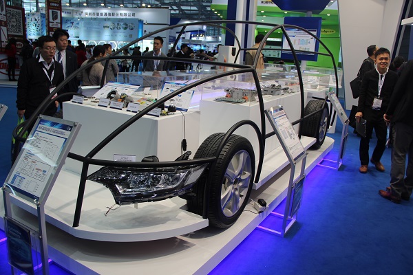 11家新能源車企簽訂意向，電池回收迫在眉睫！