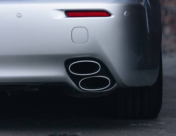 大刀闊斧開辟新能源汽車市場的背后：全球碳排放加??！